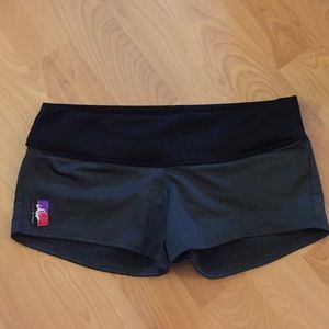 Scrunch butt short / pole short by Bad Kitty